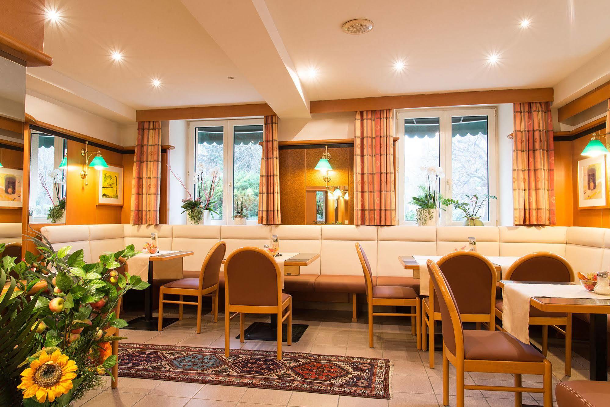Beethoven Hotel 4*